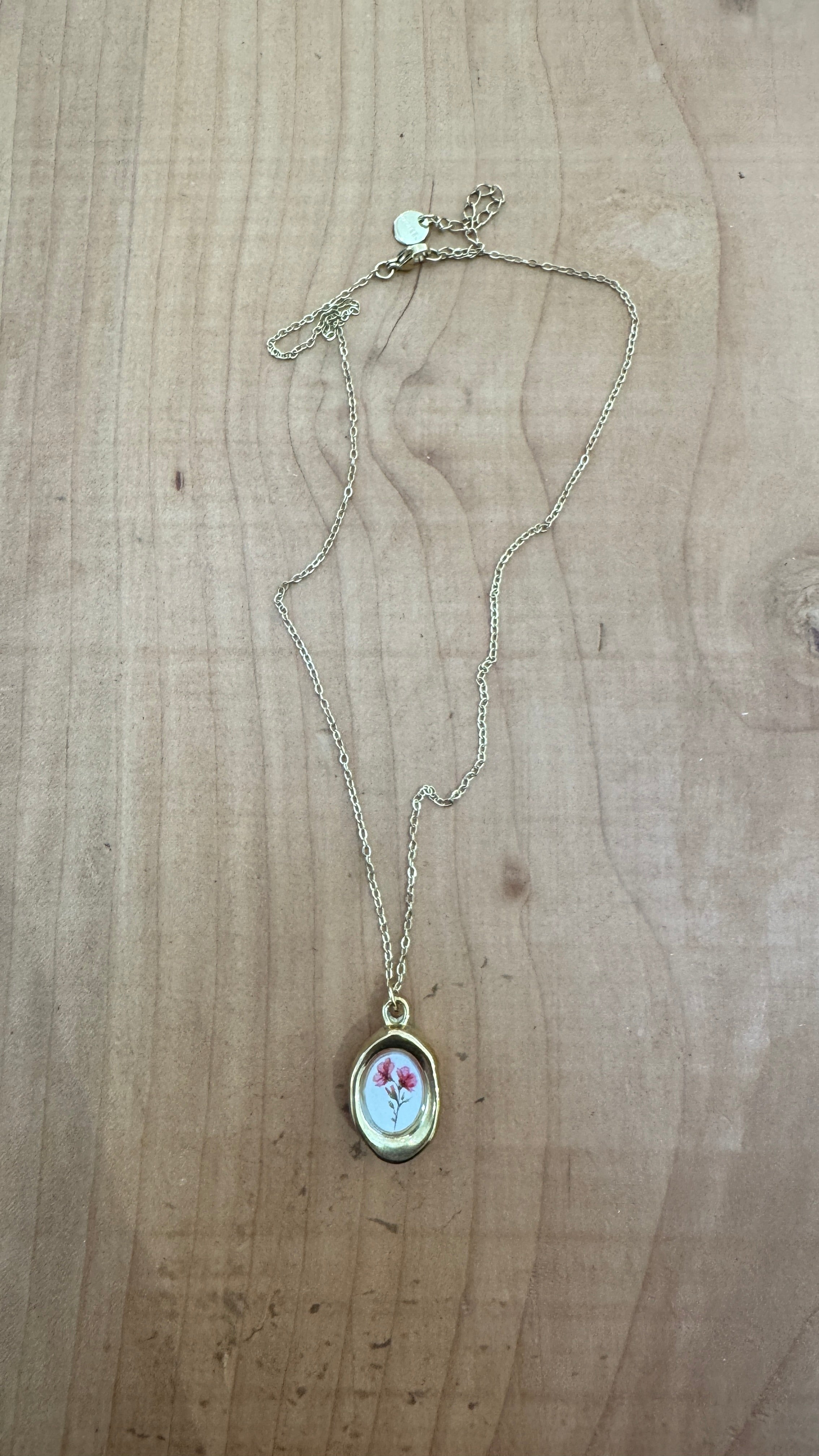 COLLANA CON FIORI ROSA
