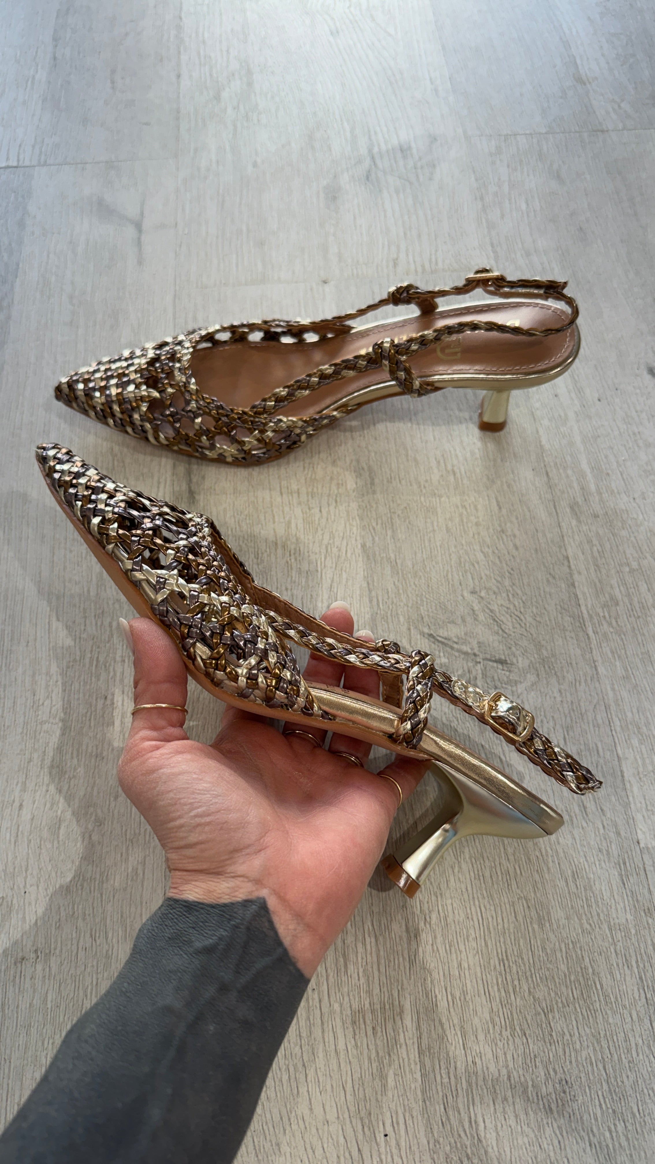 SLINGBACK DIVINE FOLLIE