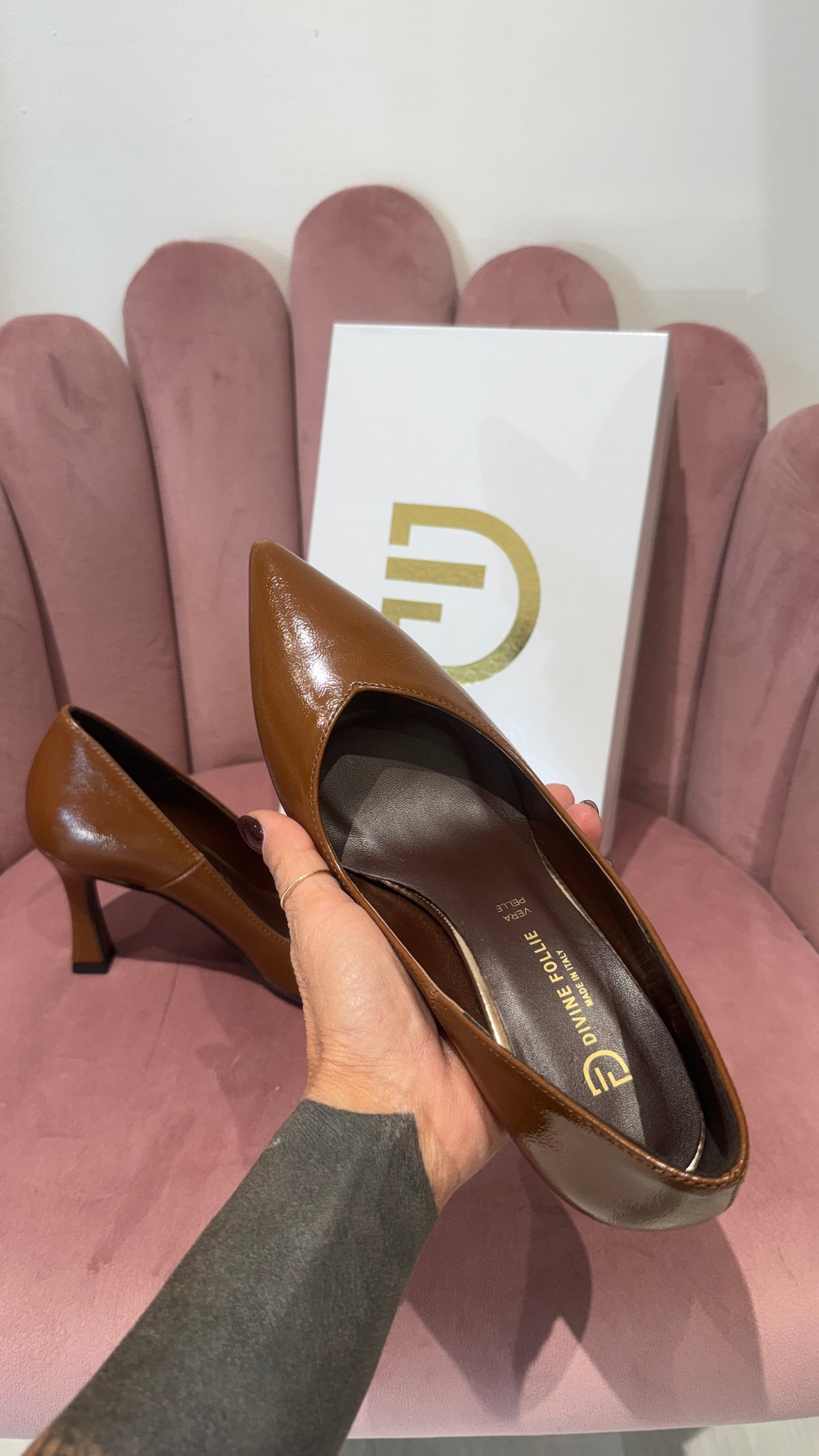 DECOLLETÉ DIVINE FOLLIE