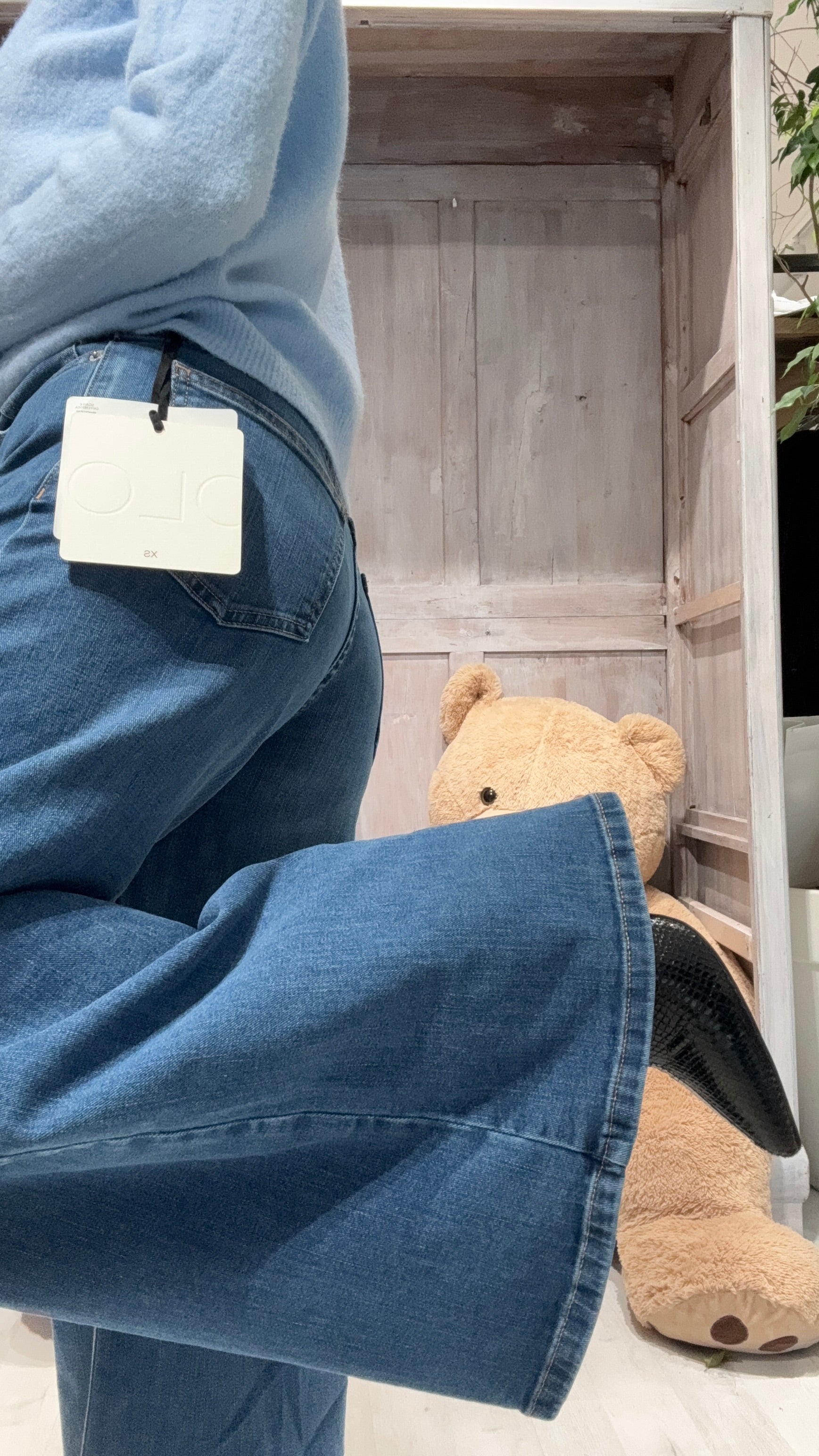 JEANS VICOLO MOD. NIVES