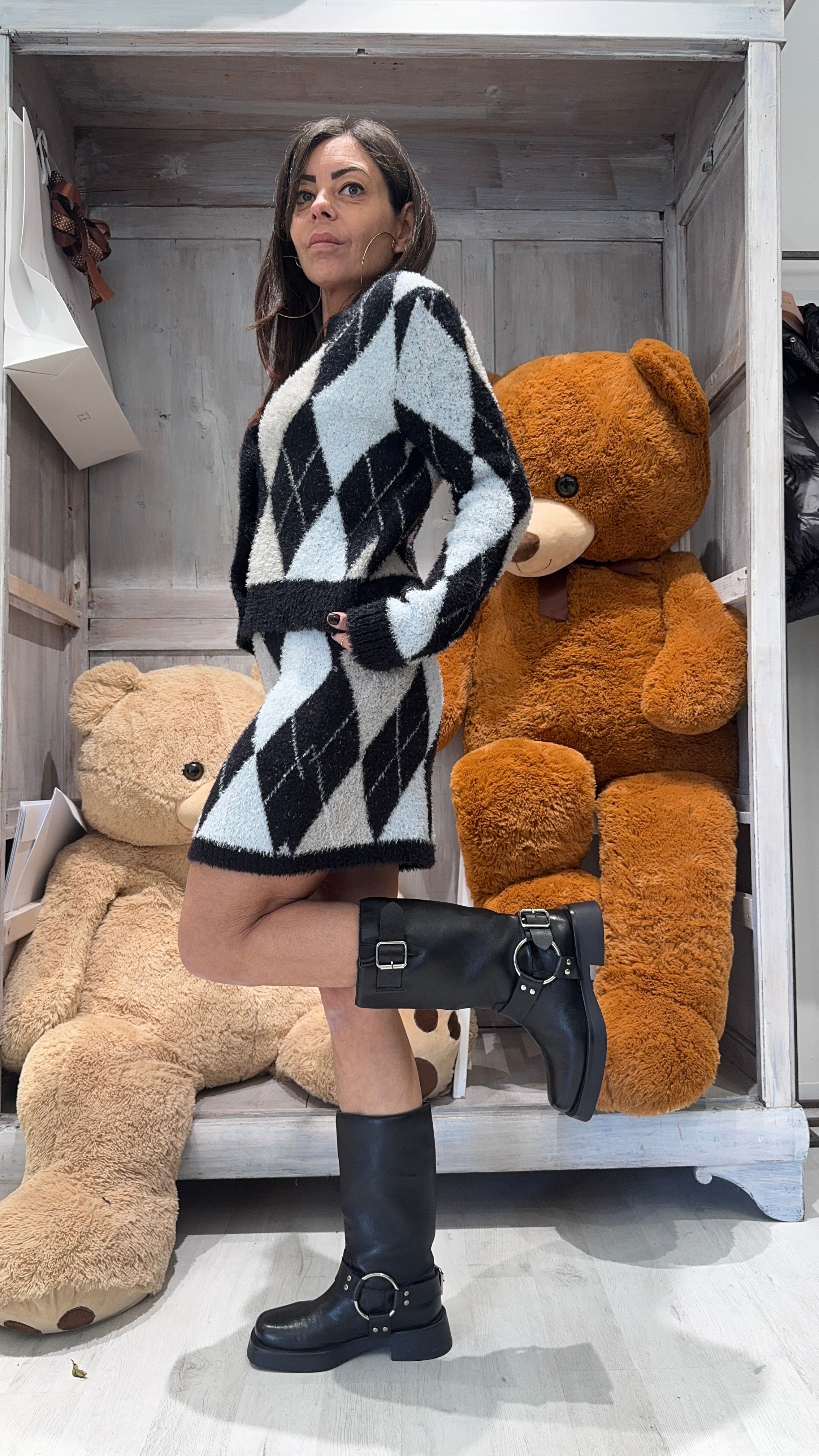 Gonna Rombi Glamorous